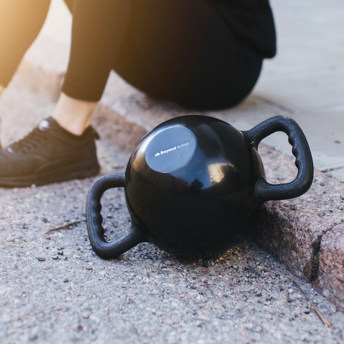 Water Kettlebell med dubbla handtag och justerbar vikt